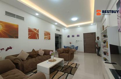 Apartment - 2 Bedrooms - 2 Bathrooms for rent in Hidd - Muharraq Governorate