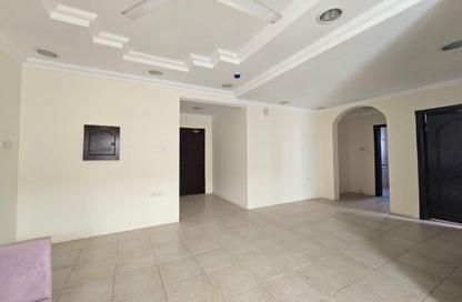 Apartment - 2 Bedrooms - 2 Bathrooms for rent in Hidd - Muharraq Governorate Apartment - 2 Bedrooms - 2 Bathrooms for rent in Hidd - Muharraq Governorate