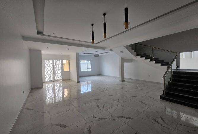 52957119 - Property Main Image