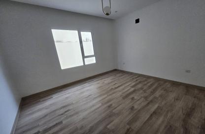 Villa - 4 Bedrooms - 5 Bathrooms for sale in Saar - Northern Governorate
