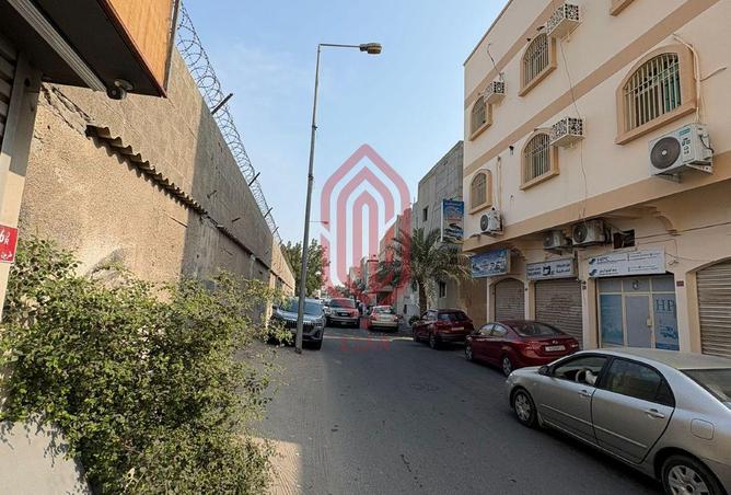 983582 - Property Main Image