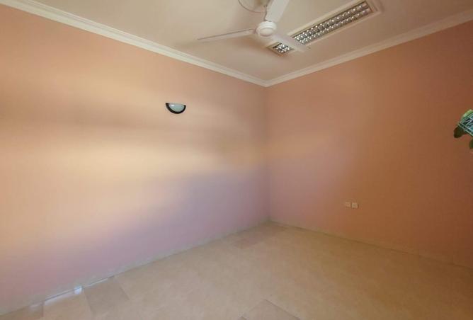 1001449 - Property Image 3