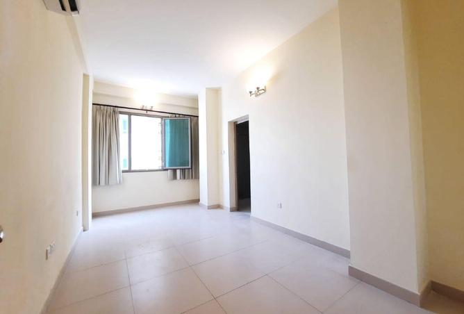 53878148 - Property Main Image