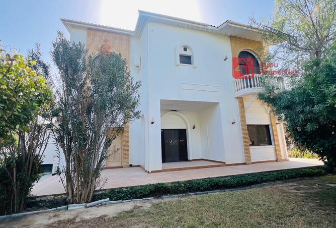 995375 - Property Image 2