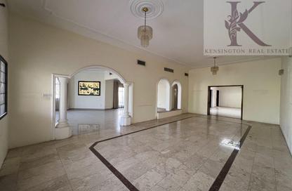 Compound - 4 Bedrooms - 4 Bathrooms for rent in Saar - Northern Governorate Compound - 4 Bedrooms - 4 Bathrooms for rent in Saar - Northern Governorate