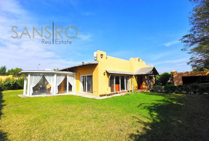 982552 - Property Image 2