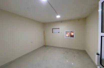 Apartment - 2 Bedrooms - 2 Bathrooms for rent in Jurdab - Central Governorate