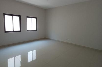 Apartment - 2 Bedrooms - 2 Bathrooms for rent in Zinj - Manama - Capital Governorate
