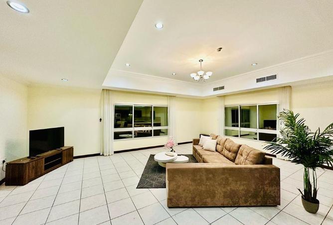 1002966 - Property Image 2