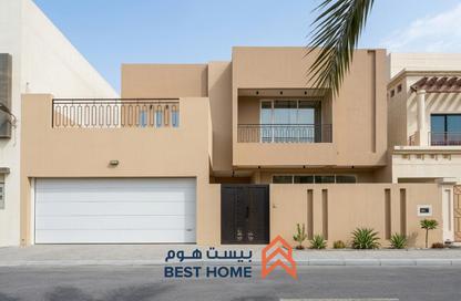 Villa - 4 Bedrooms - 5 Bathrooms for sale in Saar - Northern Governorate