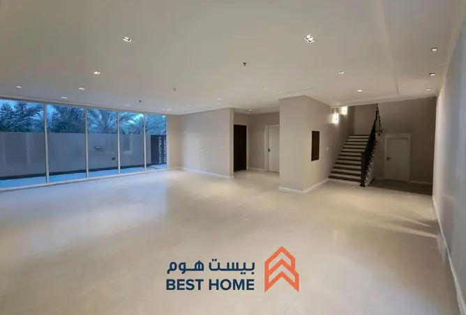 53404727 - Property Image 3