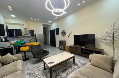 Apartment - 2 Bedrooms - 3 Bathrooms for rent in Janabiya - Northern Governorate