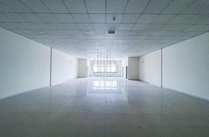 Office Space - Studio - 2 Bathrooms for rent in Tubli - Central Governorate