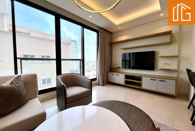 1001298 - Property Image 2