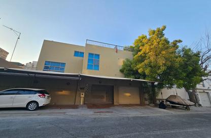Villa - 7 - 7+ for sale in Alhajiyat - Riffa - Southern Governorate