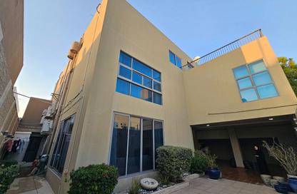 Villa - 7 - 7+ for sale in Alhajiyat - Riffa - Southern Governorate