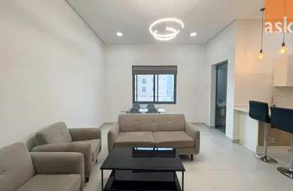 شقة - غرفة نوم - 2 حمامات للايجار في الجنبية - المحافظة الشمالية