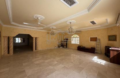 Villa - 7 Bedrooms - 5 Bathrooms for sale in Bu Kowarah - Riffa - Southern Governorate