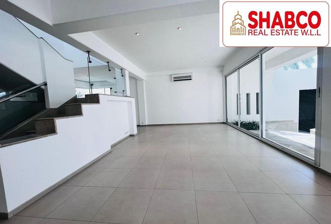 51720079 - Property Image 3