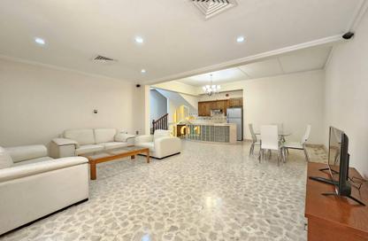 Apartment - 3 Bedrooms - 3 Bathrooms for rent in Tubli - Central Governorate