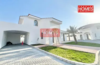 Villa - 4 Bedrooms - 4 Bathrooms for rent in Janabiya - Northern Governorate