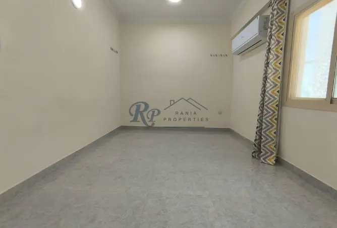 53654748 - Property Image 2
