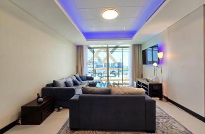 Apartment - 3 Bedrooms - 3 Bathrooms for rent in Reef Island - Capital Governorate Apartment - 3 Bedrooms - 3 Bathrooms for rent in Reef Island - Capital Governorate