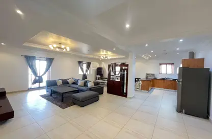 Apartment - 2 Bedrooms - 2 Bathrooms for rent in Saar - Northern Governorate