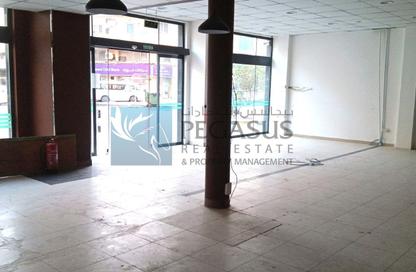Show Room - Studio - 4 Bathrooms for rent in Hoora - Capital Governorate