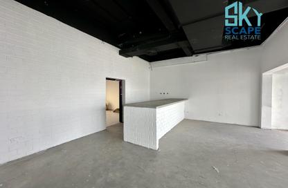 Shop - Studio - 3 Bathrooms for rent in Bu Kowarah - Riffa - Southern Governorate