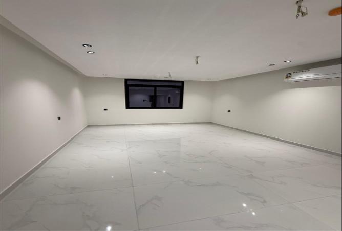 54682942 - Property Main Image