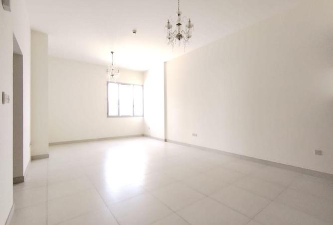 52489176 - صورة العقار 2