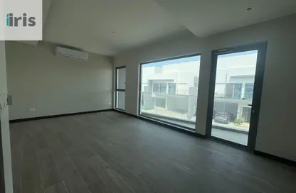 فيلا - 5 غرف نوم - 5 حمامات للايجار في السدرة - ديار المحرق - المحرق