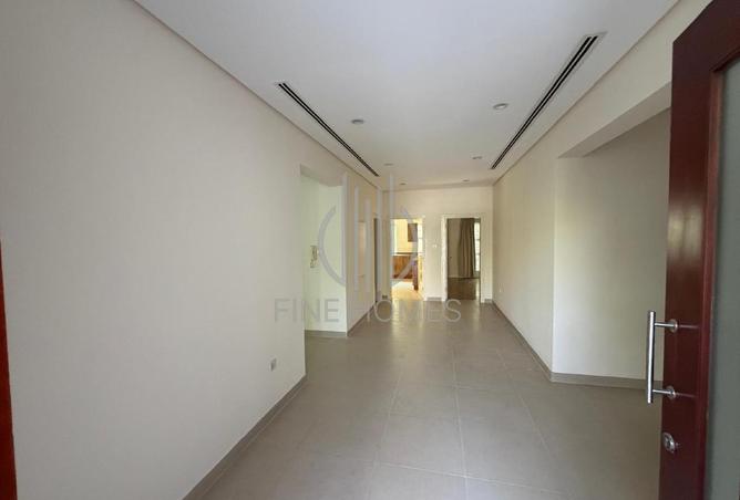 56641623 - Property Image 2