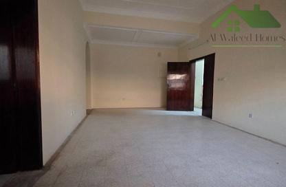 Apartment - 2 Bedrooms - 2 Bathrooms for rent in Arad - Muharraq Governorate