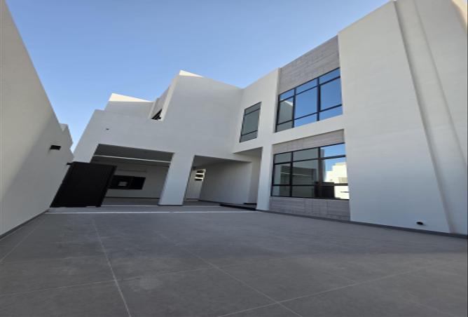 997290 - Property Image 2