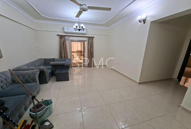 1002096 - Property Image 2