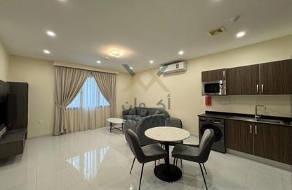 Apartment - 1 Bedroom - 1 Bathroom for rent in Al Burhama - Manama - Capital Governorate