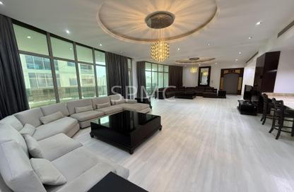 Apartment - 3 Bedrooms - 3 Bathrooms for rent in Al Juffair - Capital Governorate
