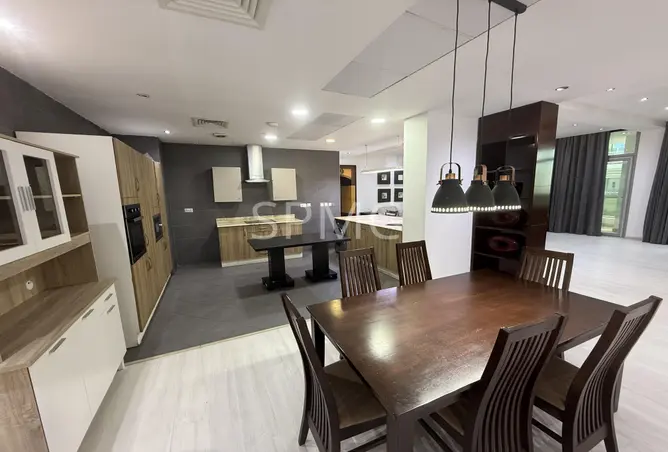 985031 - Property Image 3