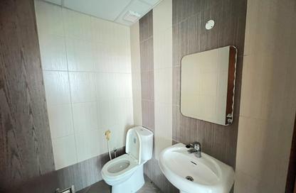Office Space - Studio - 2 Bathrooms for rent in Um Al Hasam - Manama - Capital Governorate