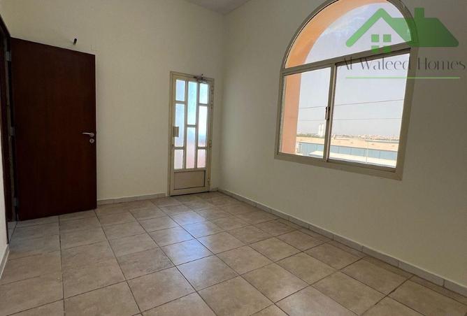 54152114 - Property Main Image