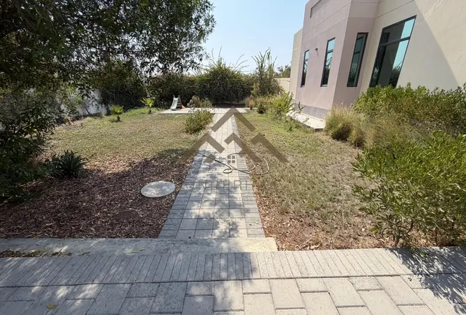 57875968 - Property Image 2