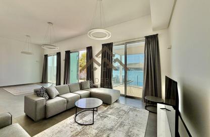 Villa - 5 - 5 for sale in Dilmunia Island - Muharraq Governorate