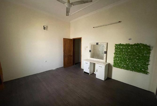 2OYAMQYz0dM - صورة العقار 3