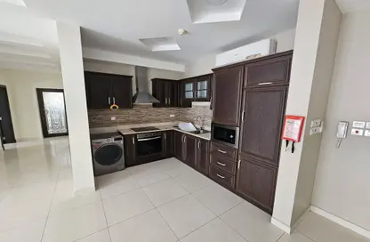 Apartment - 2 Bedrooms - 2 Bathrooms for rent in Saar - Northern Governorate Apartment - 2 Bedrooms - 2 Bathrooms for rent in Saar - Northern Governorate