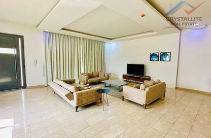 Villa - 4 Bedrooms - 5 Bathrooms for rent in Saar - Northern Governorate Villa - 4 Bedrooms - 5 Bathrooms for rent in Saar - Northern Governorate