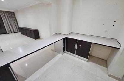 Villa - 3 - 3 for rent in Al Juffair - Capital Governorate