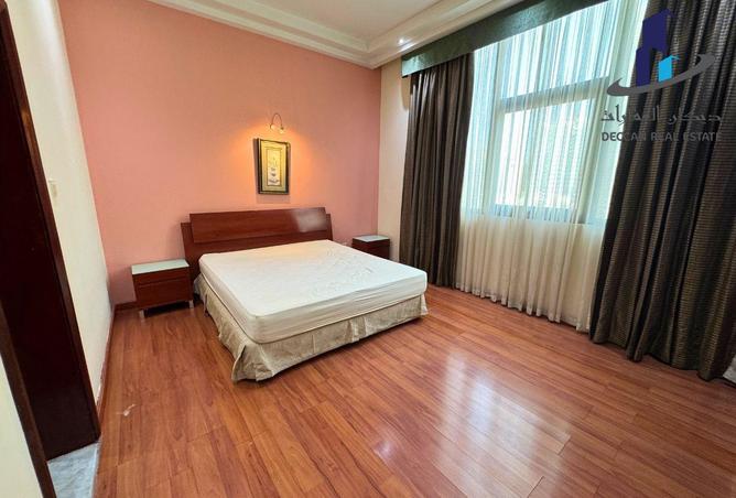 996154 - Property Image 2