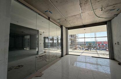 Office Space - 2 Bedrooms - 1 Bathroom for rent in Jannusan - Northern Governorate